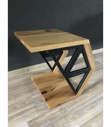 Drevený stolík - TRIANGELS
